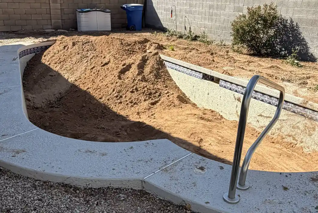 Pool Deck Municipal Grand