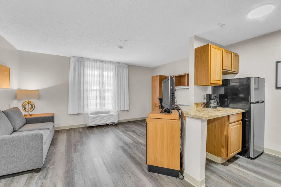 The Amian Residence, Furnished Apartments